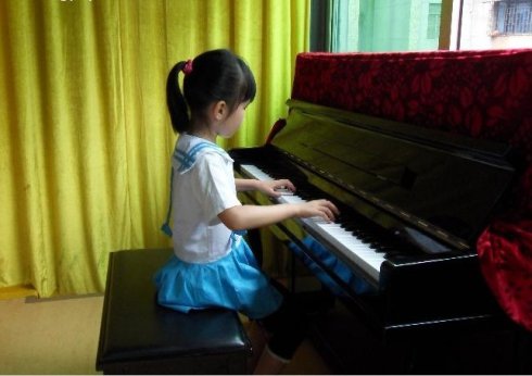 宝宝学钢琴需要具备哪些条件